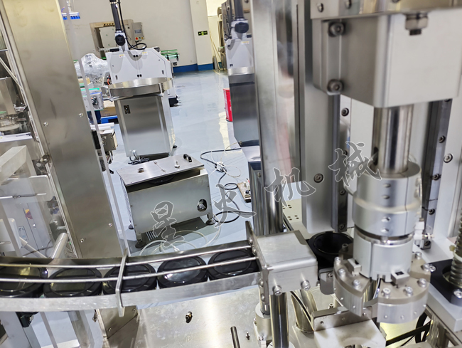 星火全自動旋蓋機設備展示