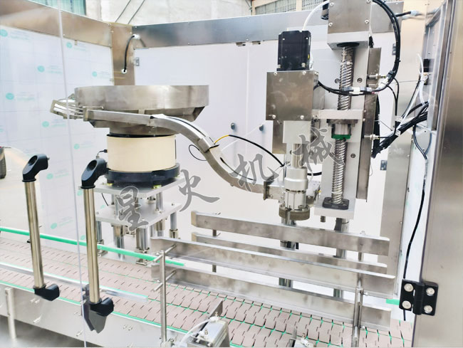 ���K��Ͱ�Ԅ����w�C����չʾ